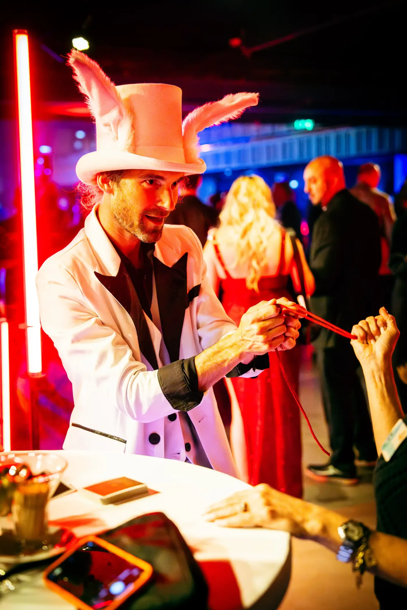 White Rabbit Experience – Forum Karlín