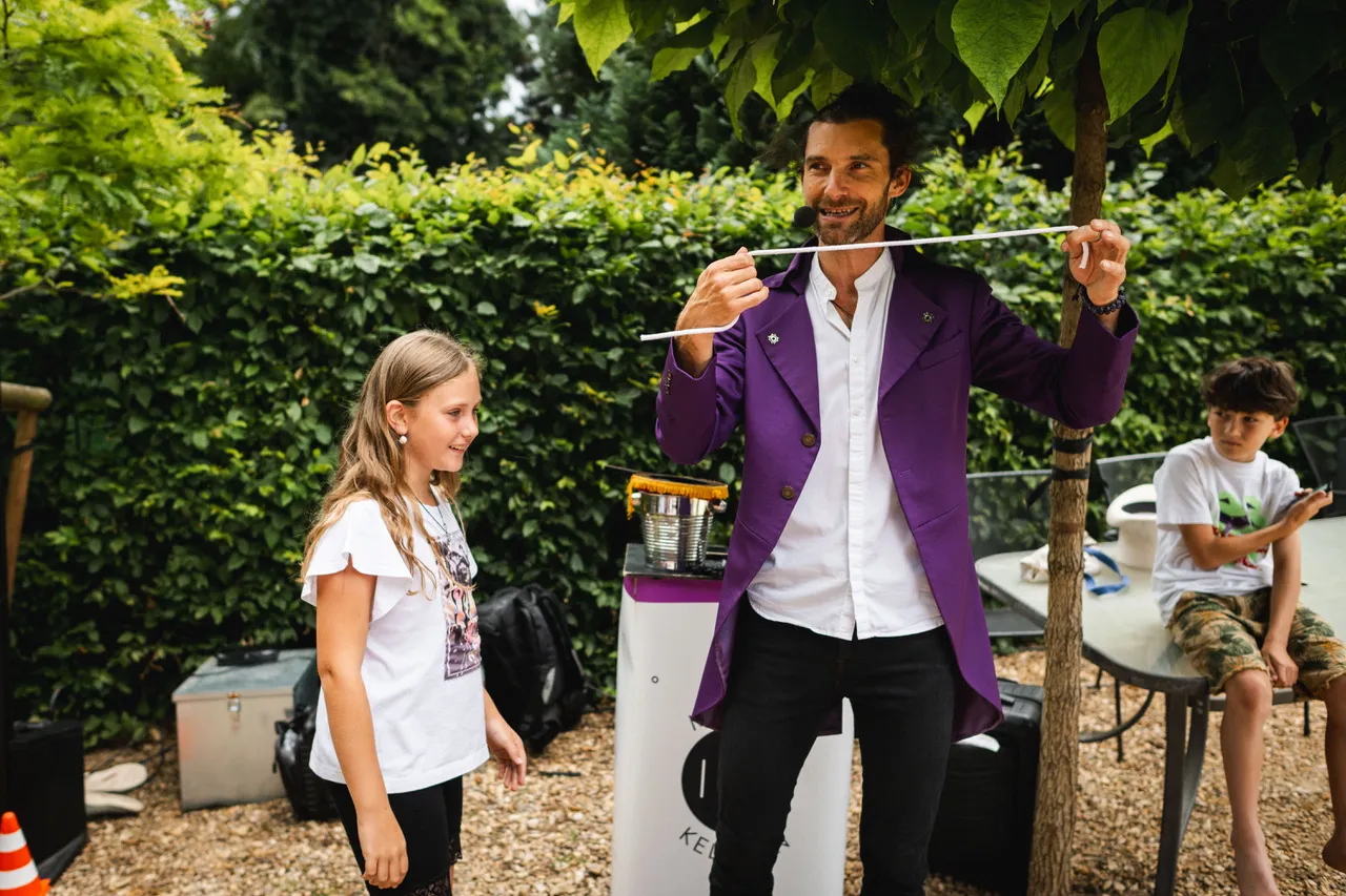 zábavný program pro děti včetně animace a kouzel