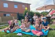 překvapené děti, přijel kouzelník
